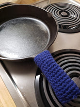 Load image into Gallery viewer, Skillet Sock | Crochet for Cast Iron Skillets | Debbie's Craft Crochet